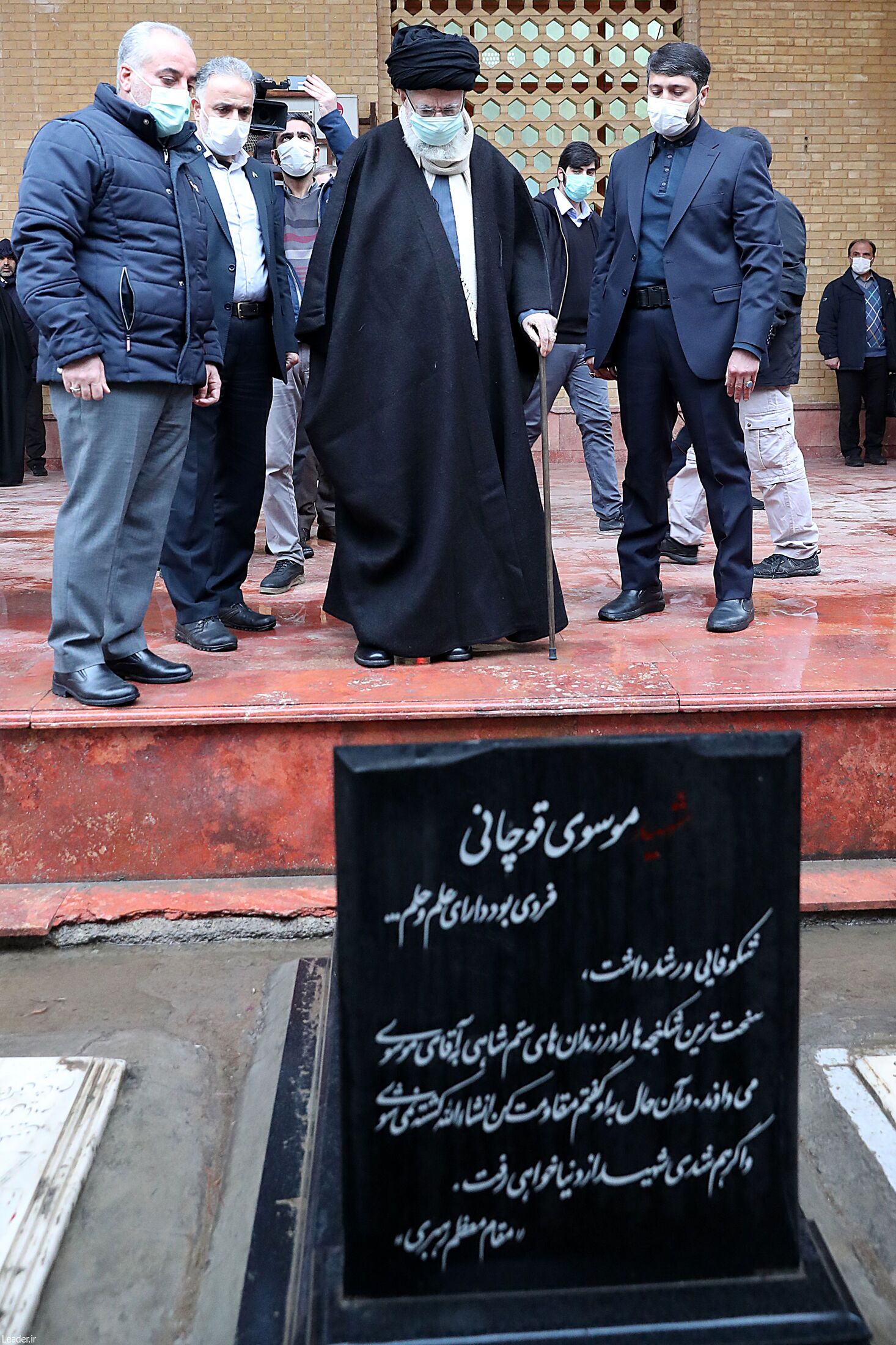 حضور رهبر انقلاب در مرقد امام خمینی (ره) و گلزار شهدا+ عکس حضور رهبر انقلاب در مرقد امام خمینی (ره) و گلزار شهدا+ عکس