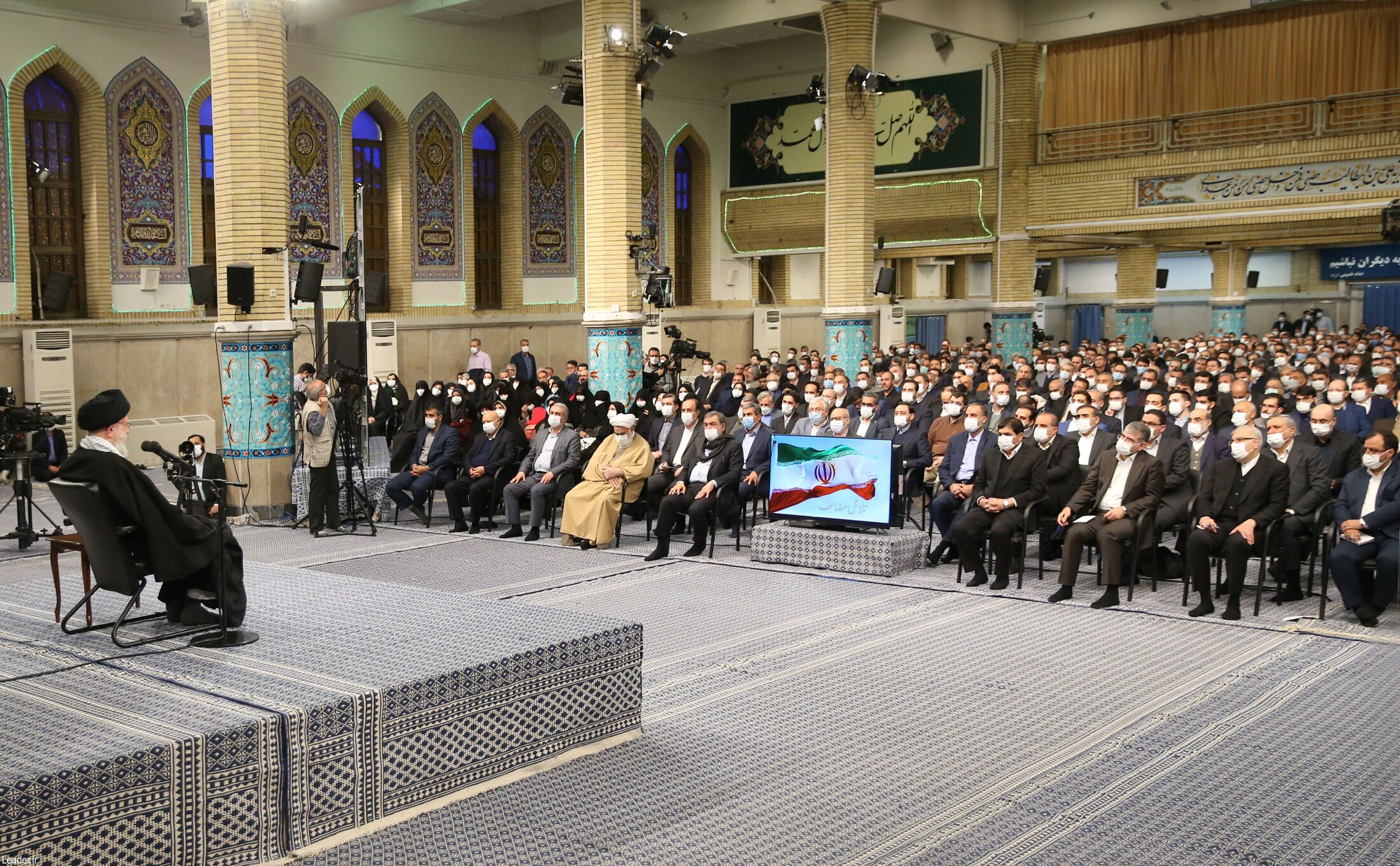 ۱۴ تولیدکننده و کارآفرین در دیدار با رهبر انقلاب چه گفتند؟+ فیلم و متن کامل بیانات رهبری ۱۴ تولیدکننده و کارآفرین در دیدار با رهبر انقلاب چه گفتند؟+ فیلم و متن کامل بیانات رهبری