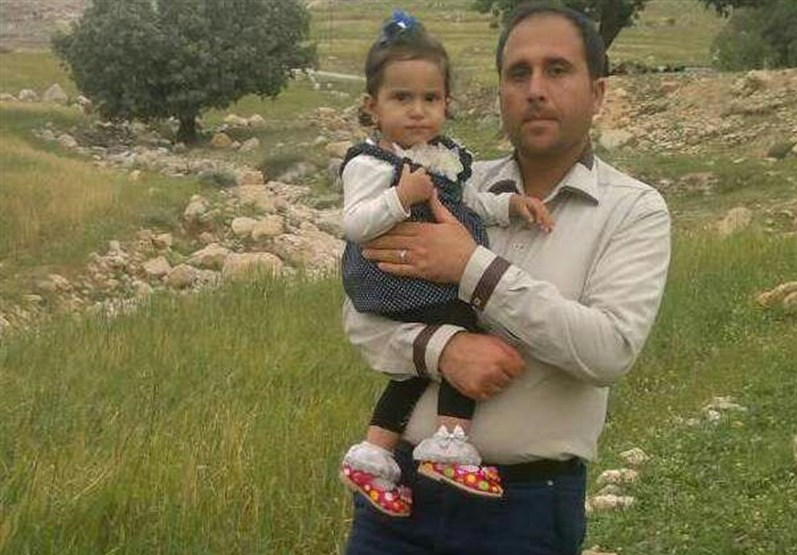 دخترانی که در جشن تکلیف همراه رهبر انقلاب وارد حسینیه شدند را بشناسید+ عکس دخترانی که در جشن تکلیف همراه رهبر انقلاب وارد حسینیه شدند را بشناسید+ عکس