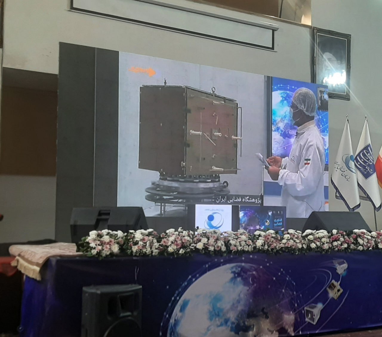 رونمایی از ۲ ماهواره بومی طلوع ۳ و ناهید ۲+ عکس رونمایی از ۲ ماهواره بومی طلوع ۳ و ناهید ۲+ عکس