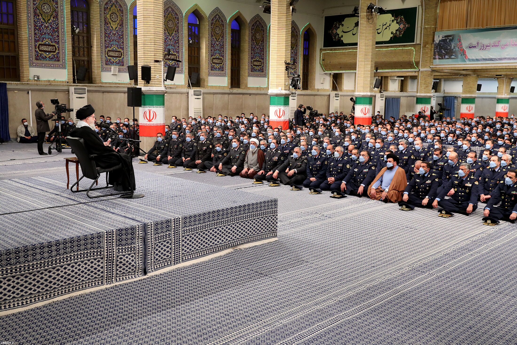 رهبر انقلاب: ۲۲ بهمن امسال مظهر اتحاد ملی خواهد شد| اختلافات تبدیل به گسل نشود| امروز ارتش بهمراتب انقلابیتر و آمادهتر است+ فیلم و عکس رهبر انقلاب: ۲۲ بهمن امسال مظهر اتحاد ملی خواهد شد| اختلافات تبدیل به گسل نشود| امروز ارتش بهمراتب انقلابیتر و آمادهتر است+ فیلم و عکس