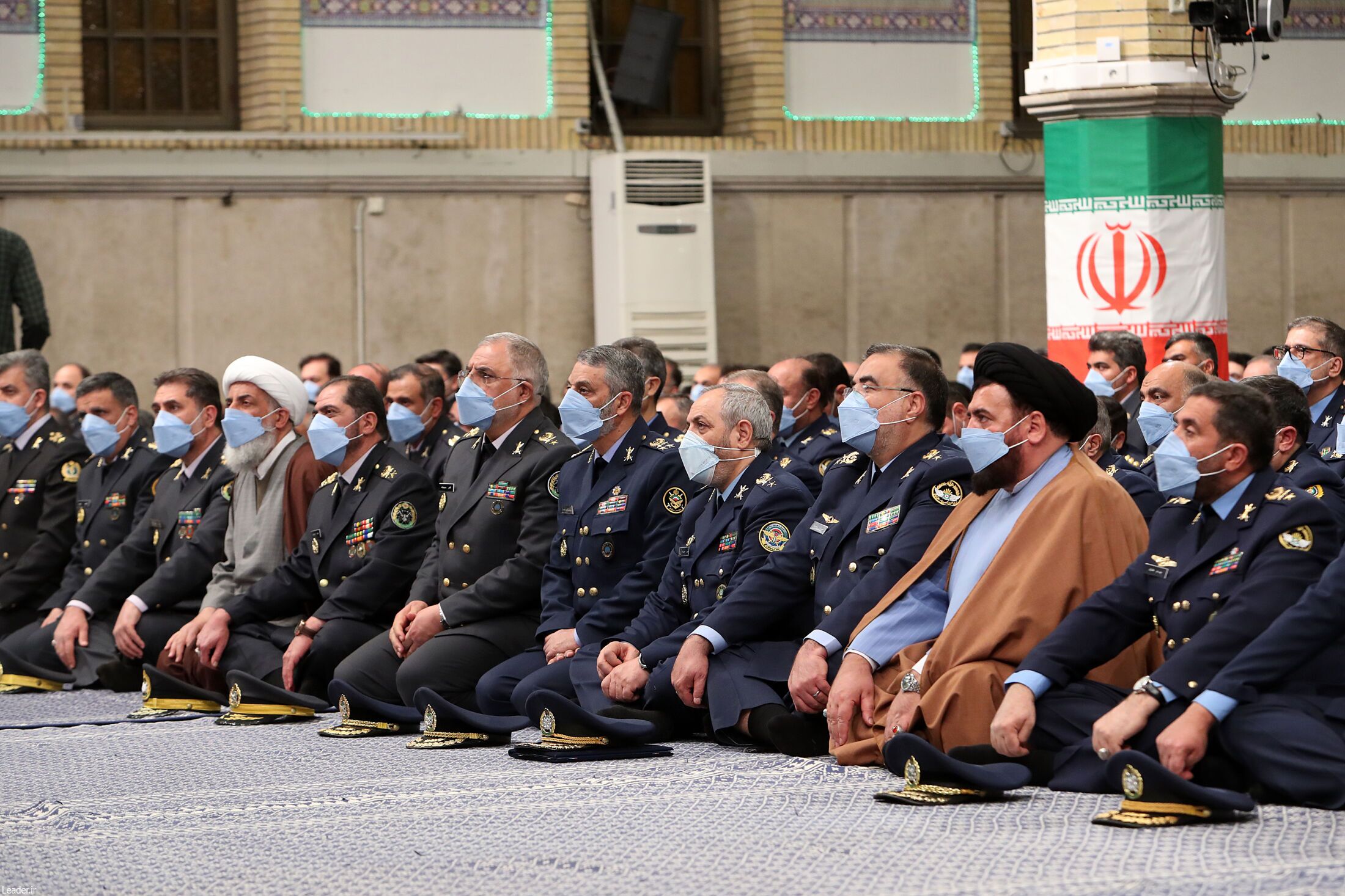 رهبر انقلاب: ۲۲ بهمن امسال مظهر اتحاد ملی خواهد شد| اختلافات تبدیل به گسل نشود| امروز ارتش بهمراتب انقلابیتر و آمادهتر است+ فیلم و عکس رهبر انقلاب: ۲۲ بهمن امسال مظهر اتحاد ملی خواهد شد| اختلافات تبدیل به گسل نشود| امروز ارتش بهمراتب انقلابیتر و آمادهتر است+ فیلم و عکس