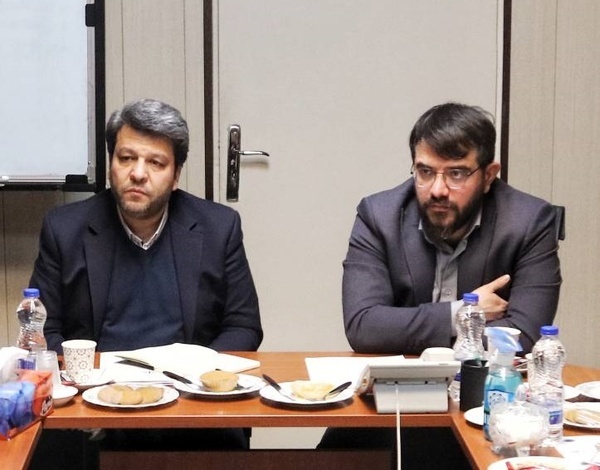 آنچه در بازدید رئیس سازمان سینمایی از دبیرخانه جشنواره فجر گذشت آنچه در بازدید رئیس سازمان سینمایی از دبیرخانه جشنواره فجر گذشت