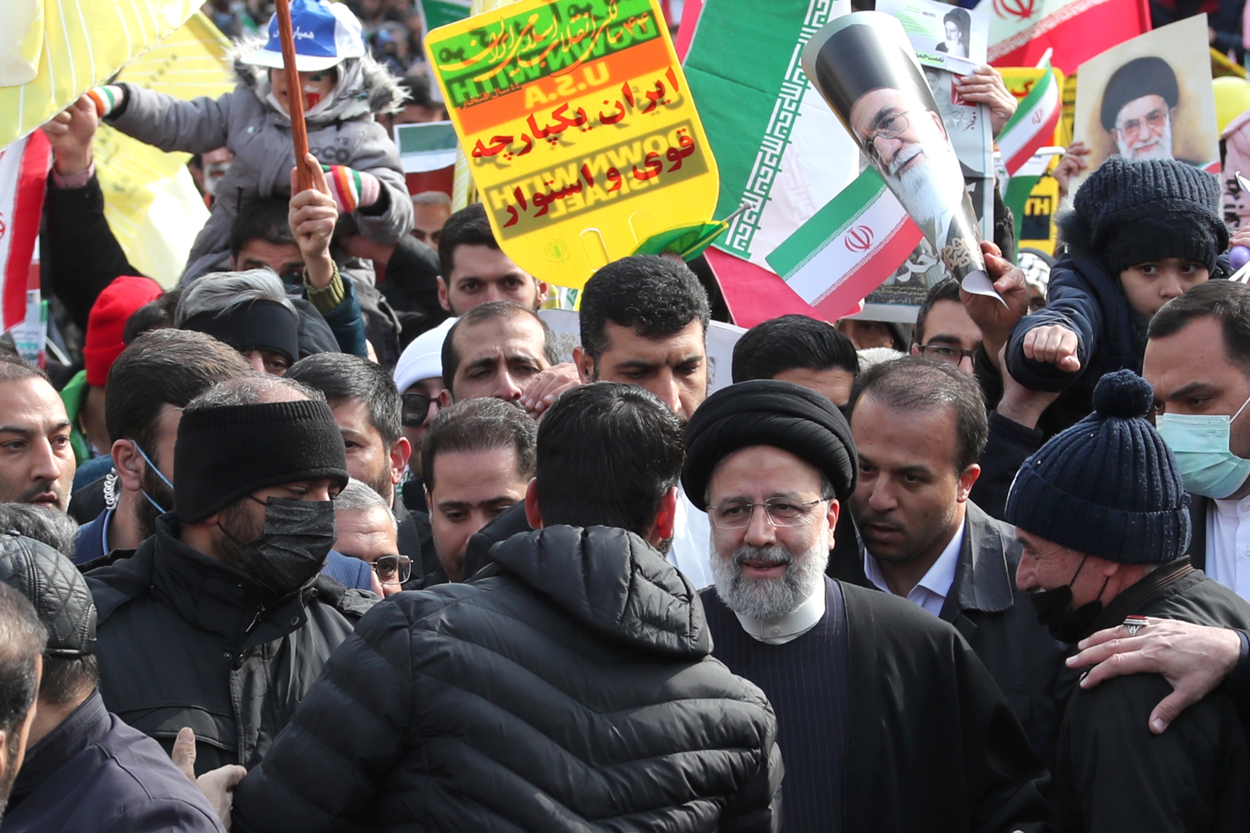پرچم اتحاد| گزارش شهرآرانیوز از راهپیمایی ۲۲ بهمن در سراسر کشور| ملت ایران «اتحاد ملی» را به‌نمایش گذاشتند+ فیلم و عکس