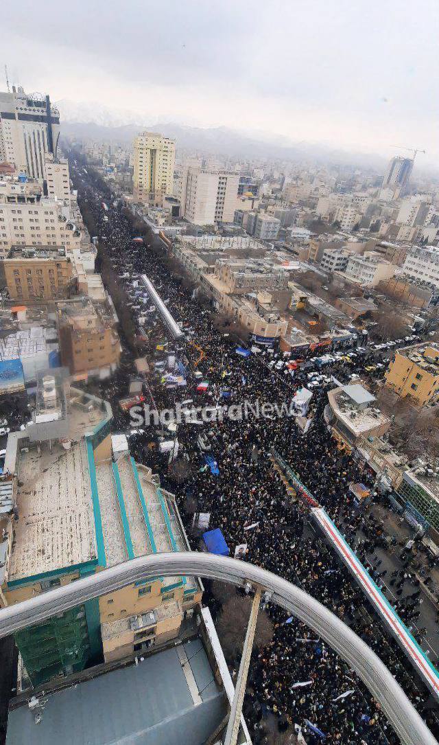 پرچم اتحاد| گزارش شهرآرانیوز از راهپیمایی ۲۲ بهمن در سراسر کشور| ملت ایران «اتحاد ملی» را به‌نمایش گذاشتند+ فیلم و عکس
