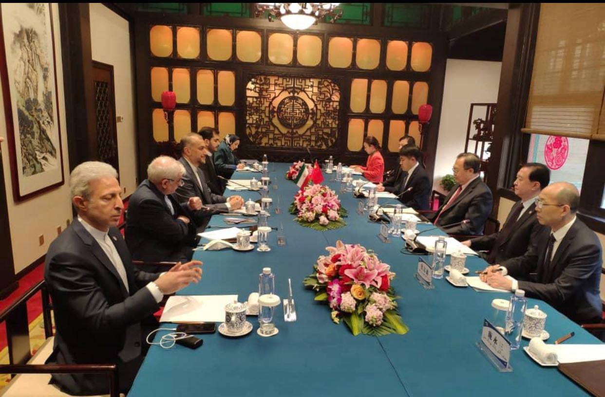 جزئیات دیدار امیرعبداللهیان با وزیر بینالملل حزب کمونیست چین+ عکس و فیلم جزئیات دیدار امیرعبداللهیان با وزیر بینالملل حزب کمونیست چین+ عکس و فیلم