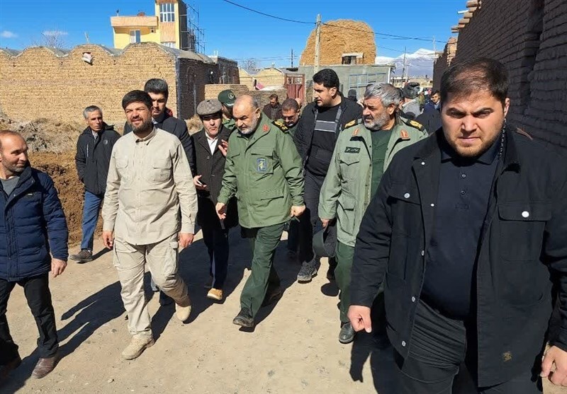 جزئیات سفر دوباره فرمانده کل سپاه به خوی| سرلشکر سلامی: با تمام توان در بازسازی مناطق زلزلهزده کنار مردم هستیم جزئیات سفر دوباره فرمانده کل سپاه به خوی| سرلشکر سلامی: با تمام توان در بازسازی مناطق زلزلهزده کنار مردم هستیم
