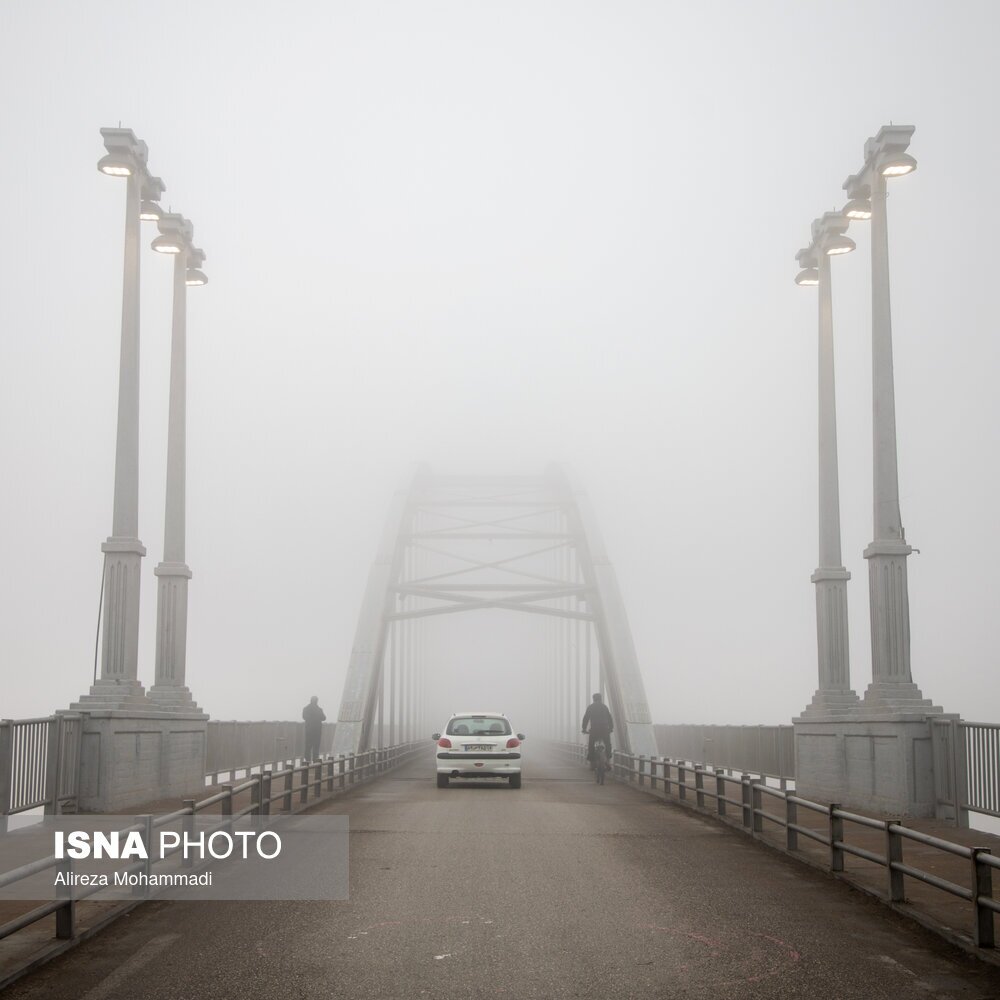 مه‌گرفتگی شدید در اهواز + تصاویر