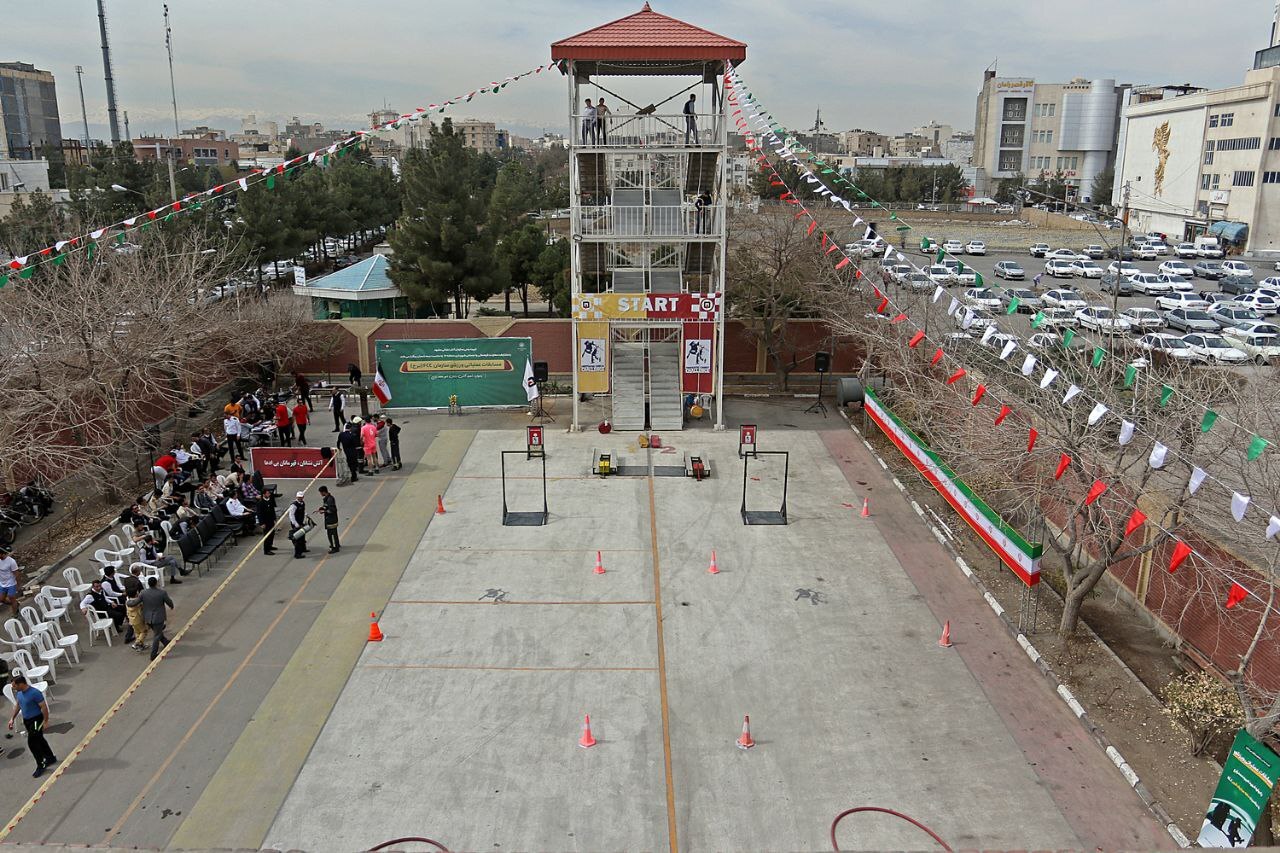 مسابقات عملیاتی ورزشی FCC (برج) آتش نشانی در مشهد برگزار شد + تصاویر