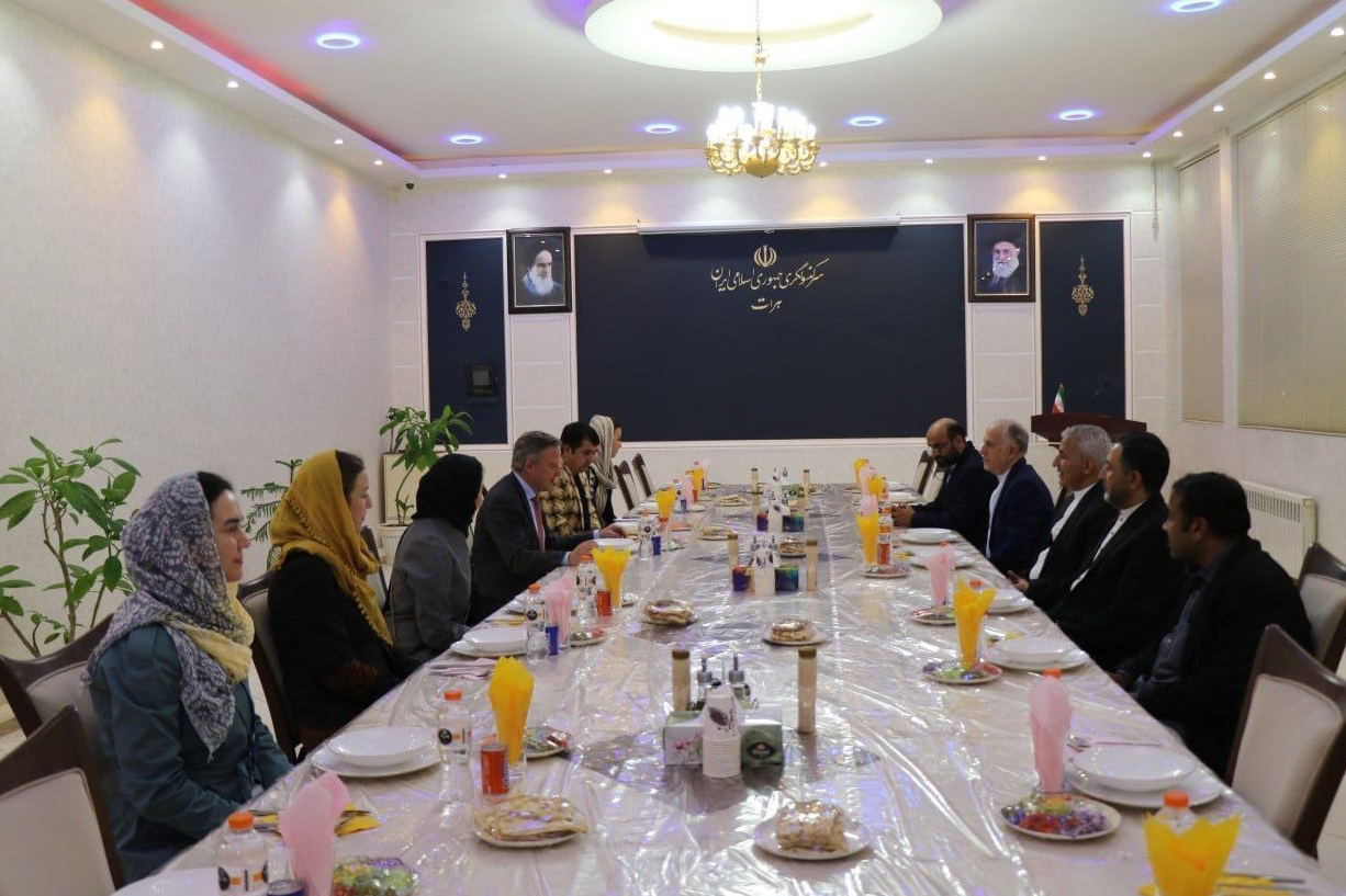 معاون یوناما از کنسولگری ایران در هرات بازدید کرد