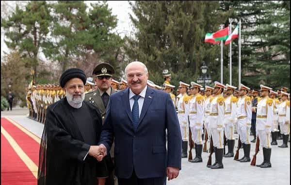 استقبال رسمی رئیسی از رئیس جمهور بلاروس در سعدآباد+ عکس و فیلم استقبال رسمی رئیسی از رئیس جمهور بلاروس در سعدآباد+ عکس و فیلم