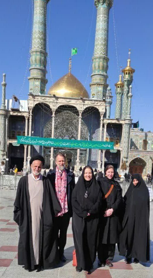 پاسخ اتحادیه اروپا به سوال درباره حجاب سفیر سوئیس در قم + تصاویر پاسخ اتحادیه اروپا به سوال درباره حجاب سفیر سوئیس در قم + تصاویر