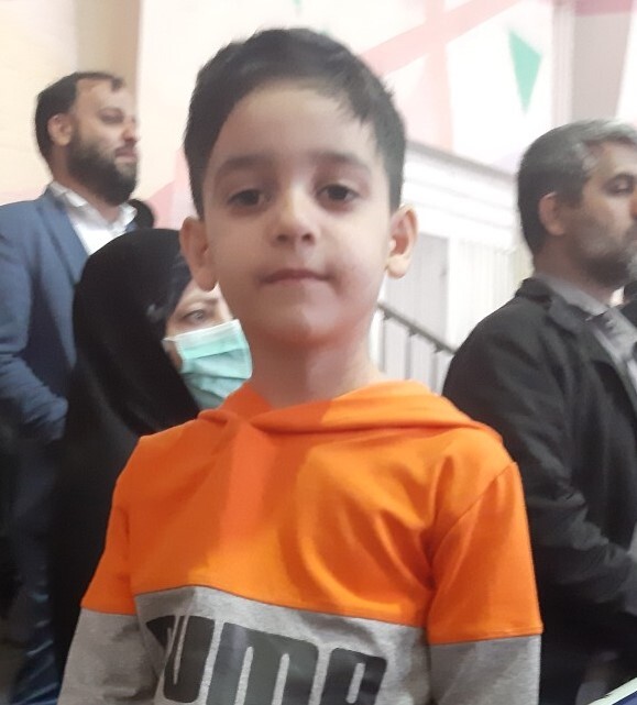 مردانی کوچک در نخستین دوره مسابقات «قوی‌ترین مردان کوچک جهان‌شهر» مشهد