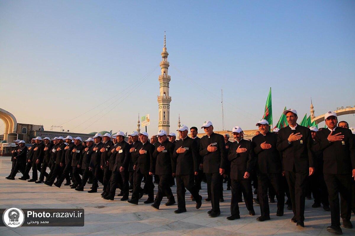 اجتماع عظیم خادمیاران رضوی در مسجد مقدس جمکران| تجدید بیعت با امام عصر (عج)