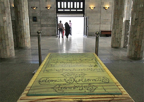 تا «شاهنامه» از «خدای سخن» خبری نیست تا «شاهنامه» از «خدای سخن» خبری نیست