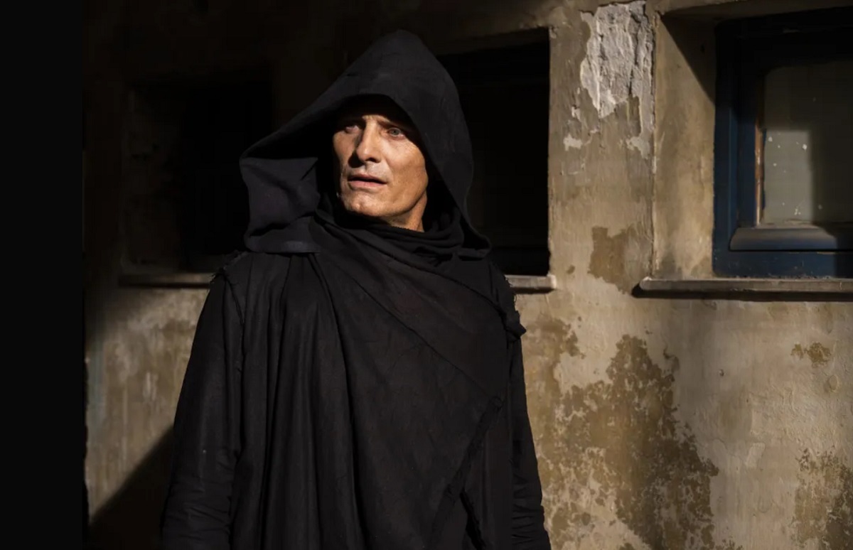 معرفی فیلمهای جشنواره کن ۲۰۲۲ + تریلر فیلمها تصویری از فیلم جنایات آینده | Crimes of the Future در جشواره کن 2022