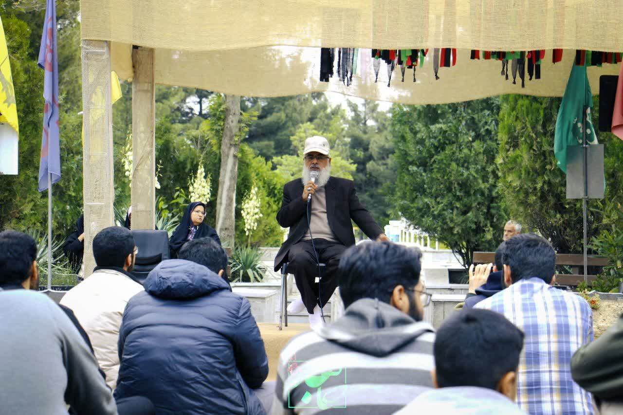 ویژه برنامه «رویداد شهر پر ستاره» در بهشت رضا(ع) برگزار شد + تصاویر