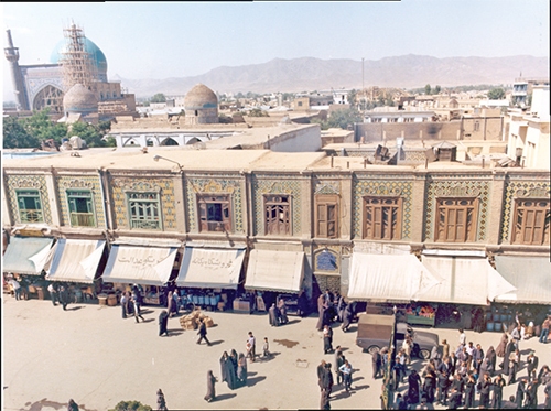 رزق ما قرن&zwnj;هاست در مهمان&zwnj;سرای کرامت شماست