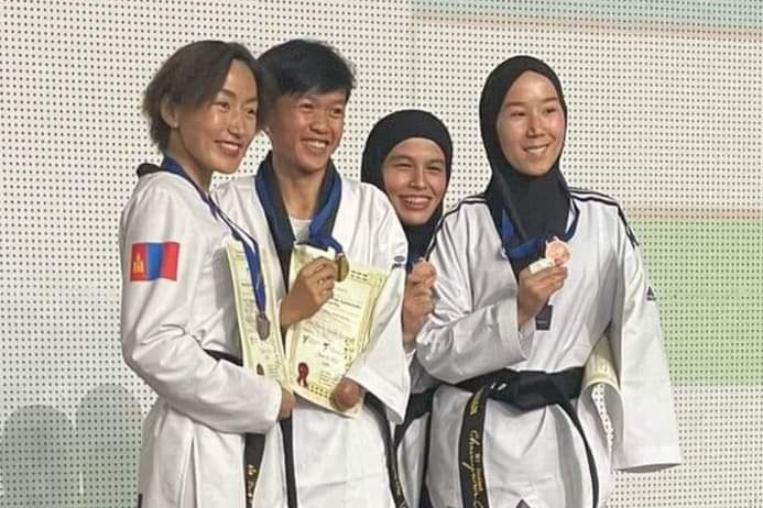 دختر افغانستانی مدال برنز تکواندوی جهان را از آن خود کرد دختر افغانستانی مدال برنز تکواندوی جهان را از آن خود کرد