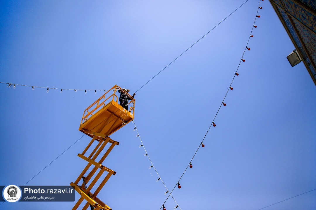 آذینبندی ویژه صحن و سرای رضوی به مناسبت میلاد امام رضا (ع) + تصاویر آذینبندی ویژه صحن و سرای رضوی به مناسبت میلاد امام رضا (ع) + تصاویر