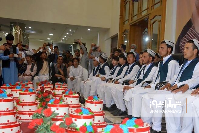 عروسی دستهجمعی ۷۰ زوج جوان در کابل + عکس عروسی دستهجمعی ۷۰ زوج جوان در کابل + عکس