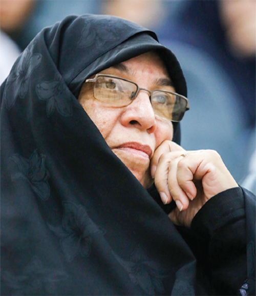 وداع با اولین عکاس زن دفاع مقدس وداع با اولین عکاس زن دفاع مقدس