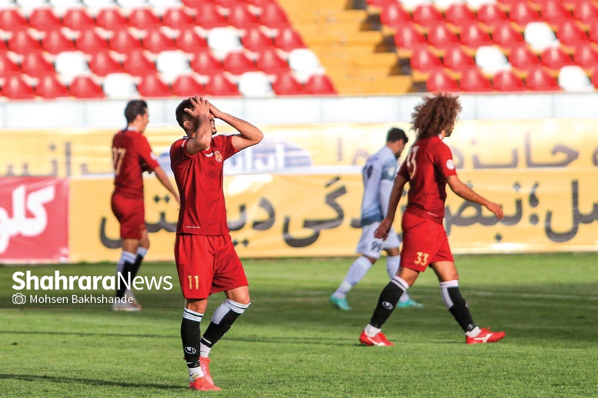 هیچ کسی این تیم را نمیخواهد هیچ کسی این تیم را نمیخواهد