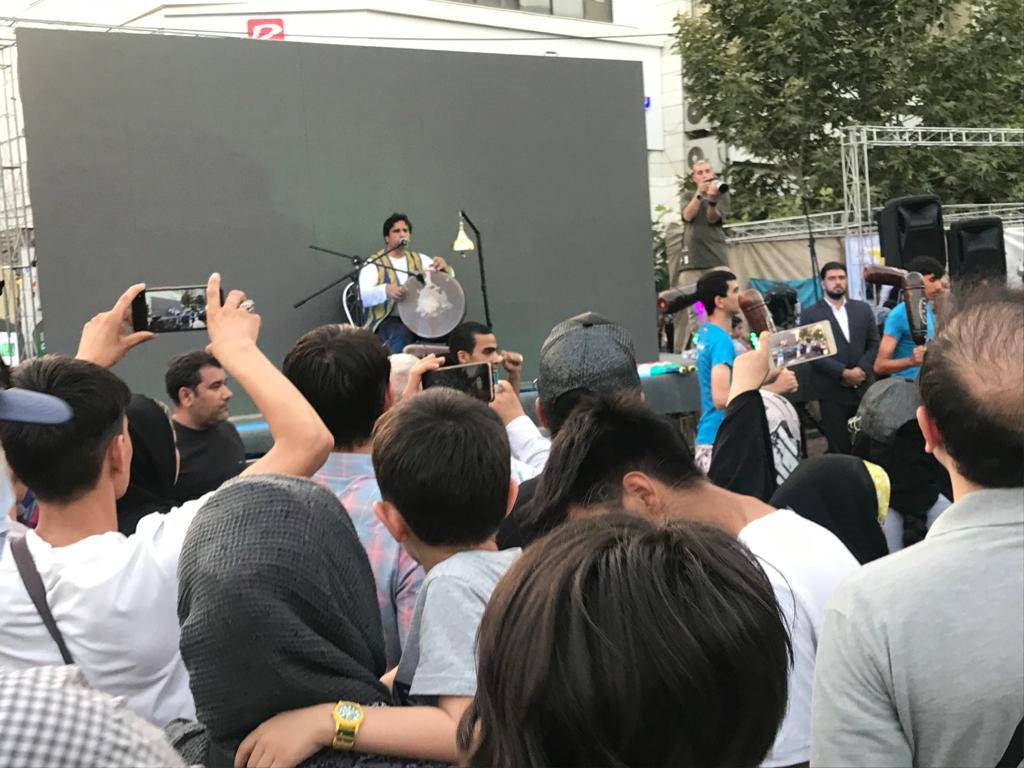 جشن باشکوه ۱۰ کیلومتری عید غدیر در تهران | ۳ میلیون تهرانی در جشن ولایت + فیلم و تصاویر