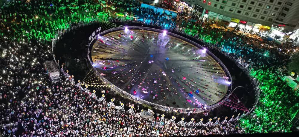 جشن باشکوه ۱۰ کیلومتری عید غدیر در تهران | ۳ میلیون تهرانی در جشن ولایت + فیلم و تصاویر