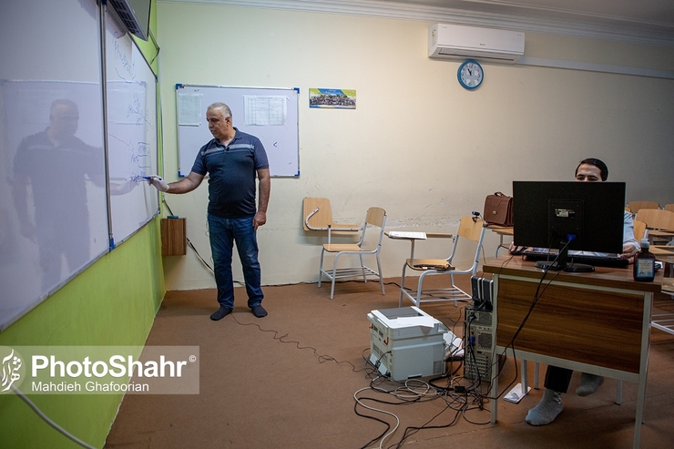 تدریس دبیران مرد در تمام دبیرستان‌های دخترانه ممنوع شد