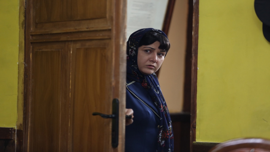 نگاهی به سریال «شبکه مخفی زنان» | شوخی با پروین اعتصامی! نگاهی به سریال «شبکه مخفی زنان» | شوخی با پروین اعتصامی!