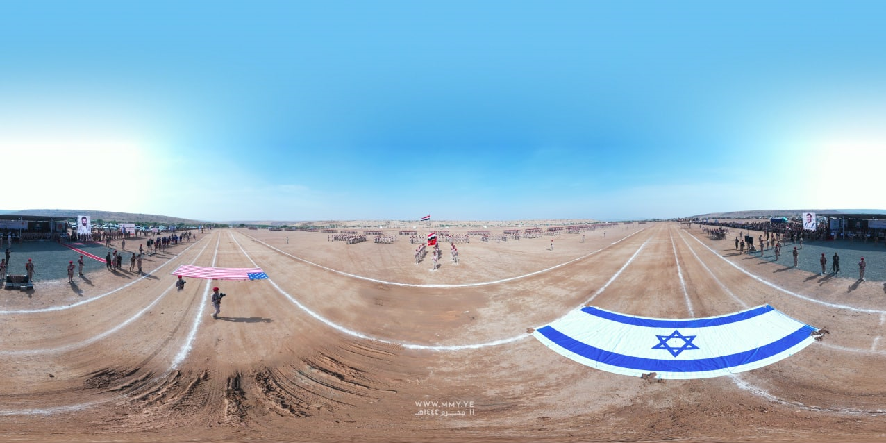 رژه یمنی&zwnj;ها با غنایم ائتلاف سعودی + فیلم و عکس