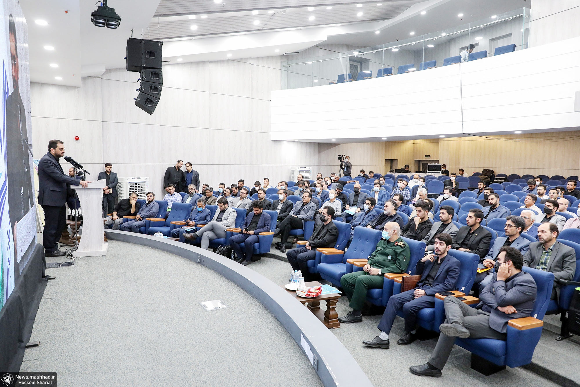 مشهد با هدف حمایت از طرحهای فناور و نوآور اولین شهر میزبان رویداد ملی «تا ثریا» بود مشهد با هدف حمایت از طرحهای فناور و نوآور اولین شهر میزبان رویداد ملی «تا ثریا» بود