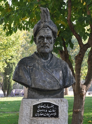 درباره سید میر حسن ارژنگ نژاد، مجسمه‌ساز نامدار مشهدی که یادگارهایش در شهر زنده اند و نفس می‌کشند