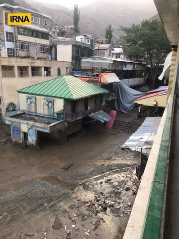 سیل در امامزاده داوود (ع)؛ آخرین جزئیات از جاری شدن سیلاب در تهران + فیلم (۶ مردادماه ۱۴۰۱)