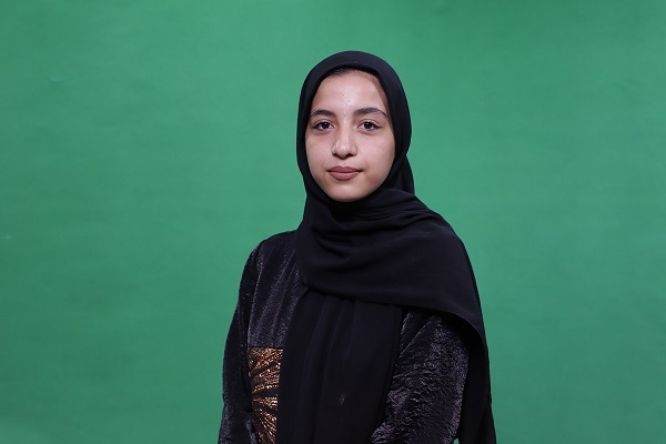 گفتوگو با مهشید خورسندی، نوجوان موفق در رشته رنگرزی فرش گفتوگو با مهشید خورسندی، نوجوان موفق در رشته رنگرزی فرش