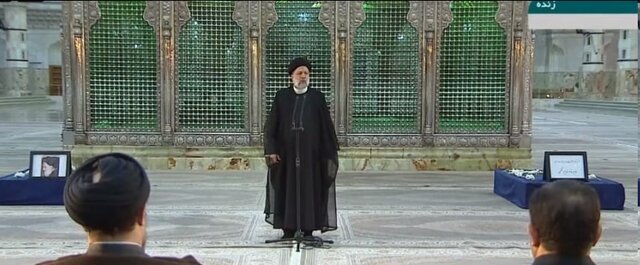 تجدید میثاق رئیسجمهور و اعضای هیات دولت با بنیانگذار انقلاب اسلامی| رئیس جمهور: امام مردم را باور داشت، خدمت به مردم به انسان انگیزه و برکت میدهد تجدید میثاق رئیسجمهور و اعضای هیات دولت با بنیانگذار انقلاب اسلامی| رئیس جمهور: امام مردم را باور داشت، خدمت به مردم به انسان انگیزه و برکت میدهد