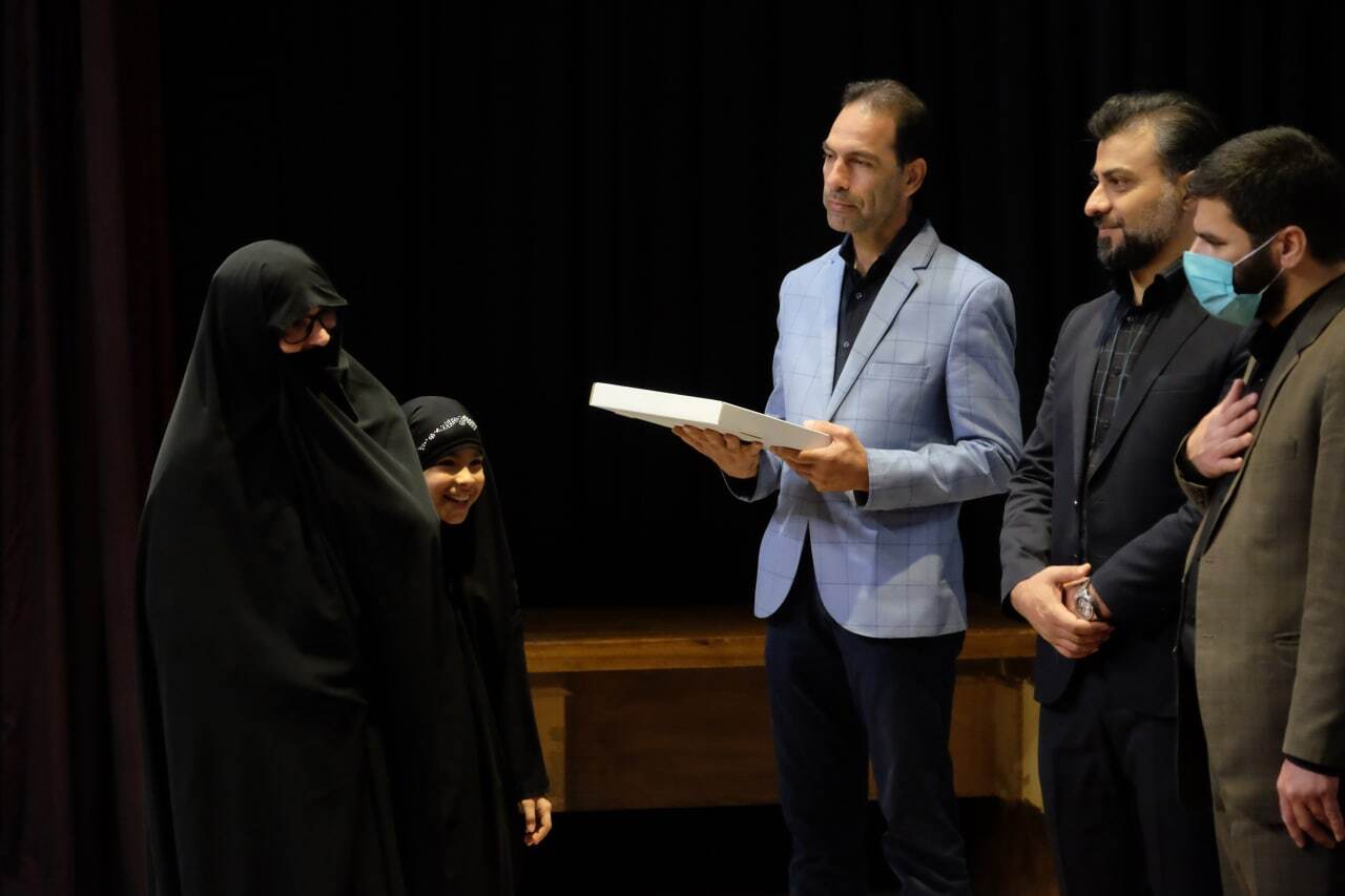 شب شعر «کربلای شام» در مشهد برگزار شد شب شعر «کربلای شام» در مشهد برگزار شد