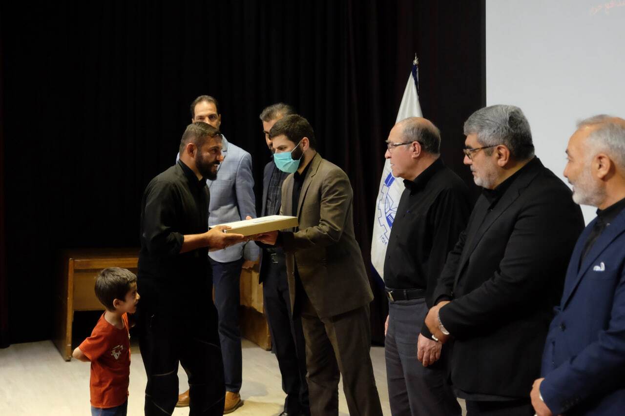 شب شعر «کربلای شام» در مشهد برگزار شد شب شعر «کربلای شام» در مشهد برگزار شد