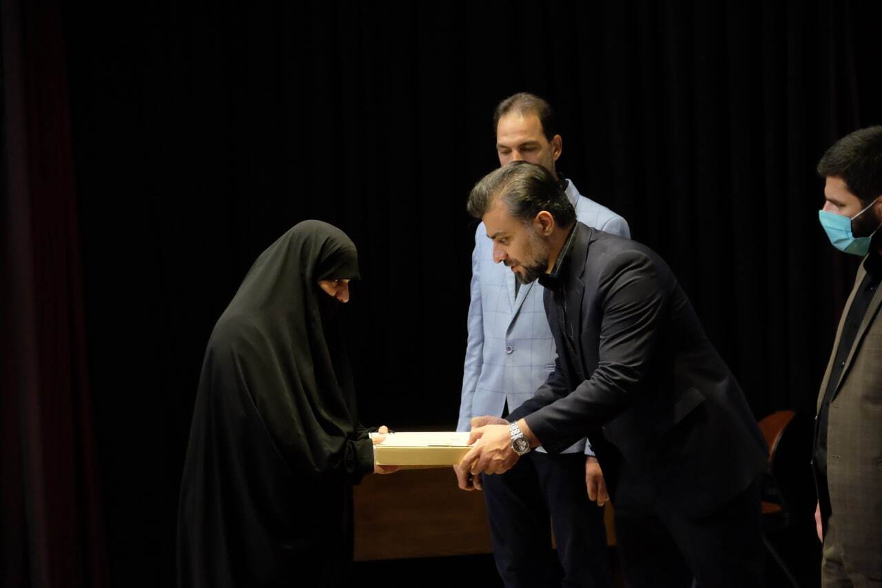 شب شعر «کربلای شام» در مشهد برگزار شد شب شعر «کربلای شام» در مشهد برگزار شد