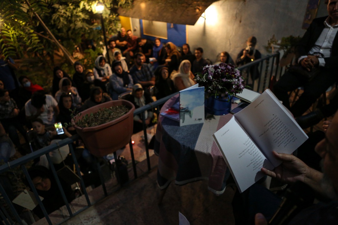 «خدا خیرت دهد ای زیبا رو» محمدباقر کلاهی اهری رونمایی شد. «خدا خیرت دهد ای زیبا رو» محمدباقر کلاهی اهری رونمایی شد.