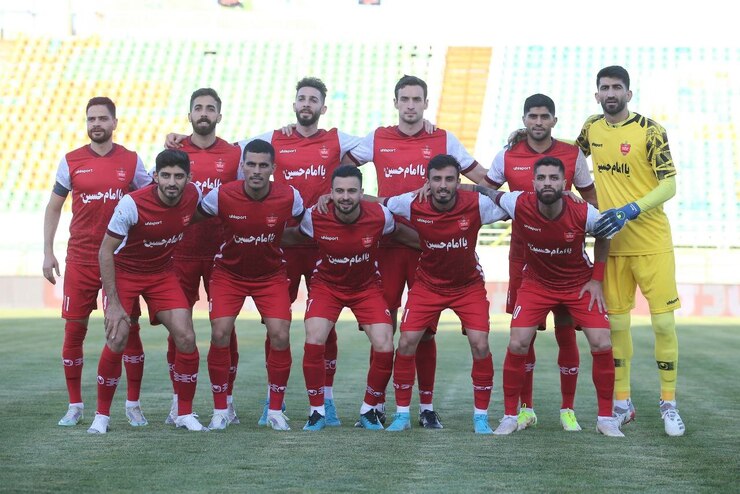 ۲ بازیکن چشم سرمربی پرسپولیس را گرفتند