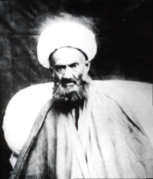 تشییع پیکر ۵۰ هزار نفری، از سناباد تا حرم مطهر تشییع پیکر ۵۰ هزار نفری، از سناباد تا حرم مطهر