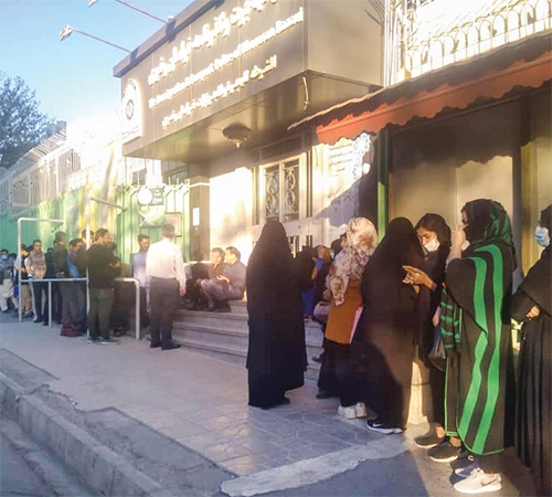 پشت مرز گذرنامه