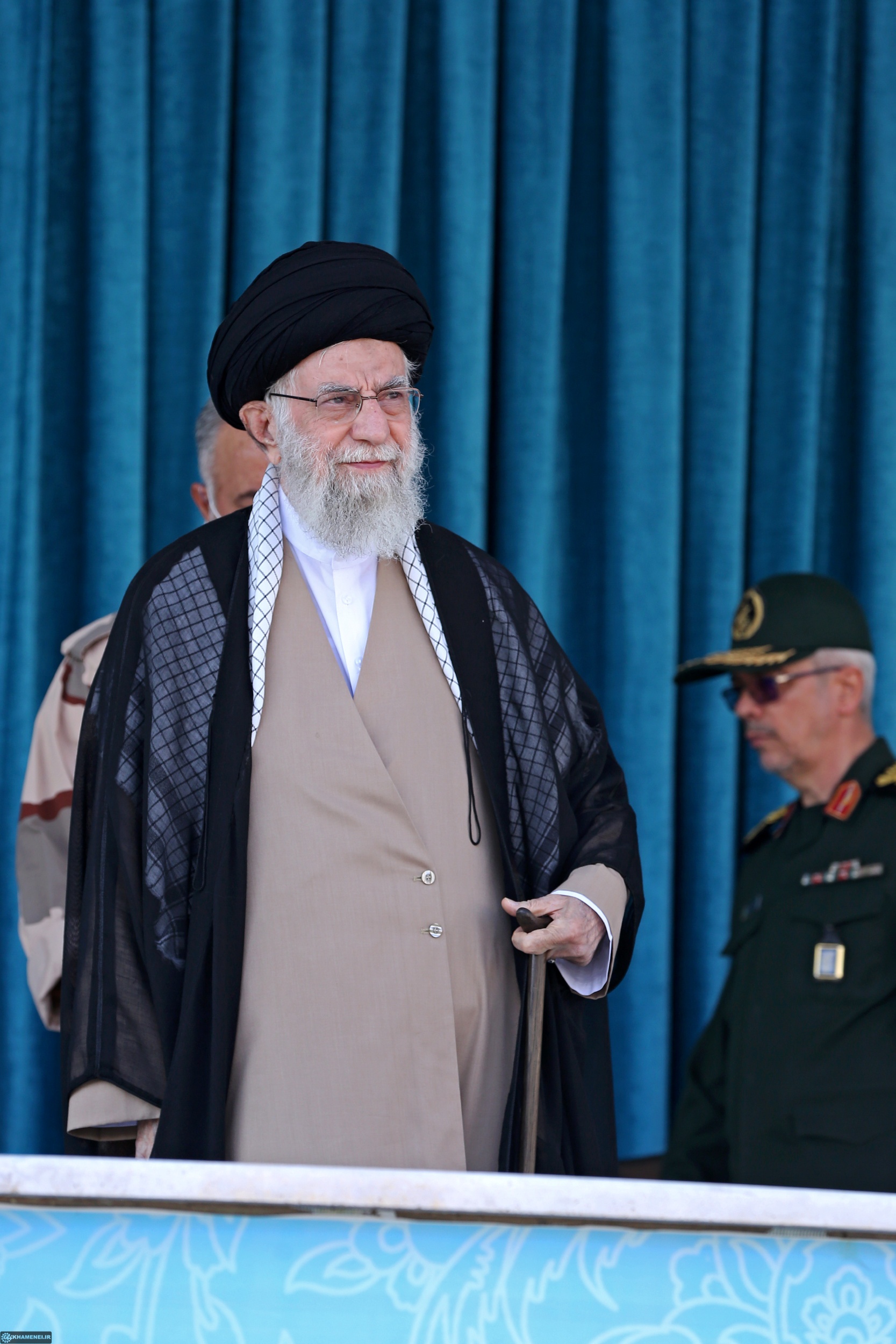 مراسم مشترک دانشآموختگی دانشجویان دانشگاههای افسری نیروهای مسلح با حضور فرمانده کل قوا مراسم مشترک دانشآموختگی دانشجویان دانشگاههای افسری نیروهای مسلح با حضور فرمانده کل قوا