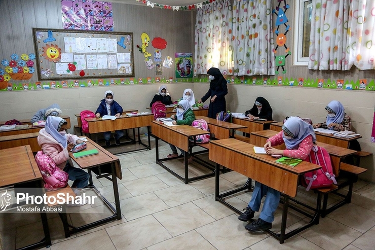 خبر جدید برای معلمان؛ مدارک رتبه‌بندی ۵۰۰ هزار معلم تأیید شد (۱۳ مهرماه ۱۴۰۱)