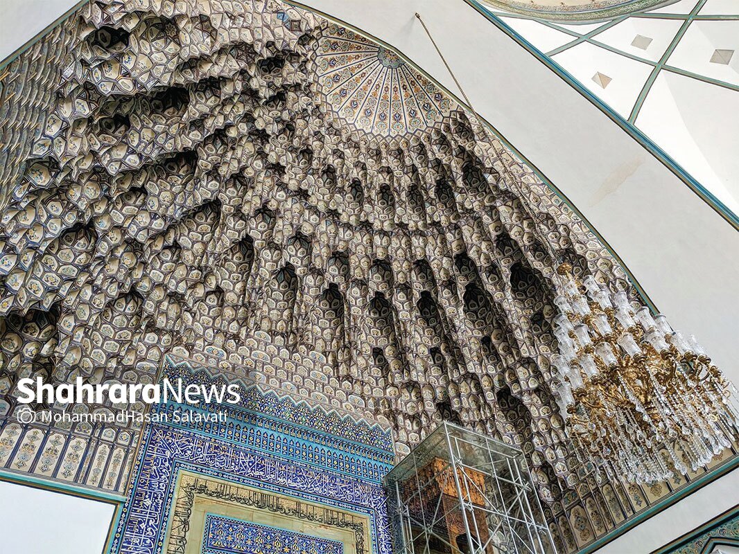 تاریخی به رنگ فیروزه تاریخی به رنگ فیروزه