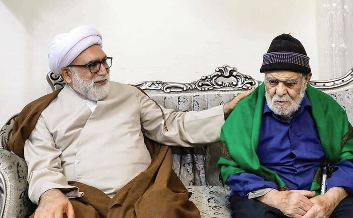 آیت الله علمالهدی: مرحوم موید خادم با اخلاص اهل بیت (ع) بود آیت الله علمالهدی: مرحوم موید خادم با اخلاص اهل بیت (ع) بود