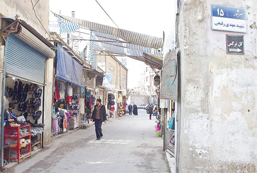 خانه گمشده پدربزرگ در کوچه منبرگلی خانه گمشده پدربزرگ در کوچه منبرگلی