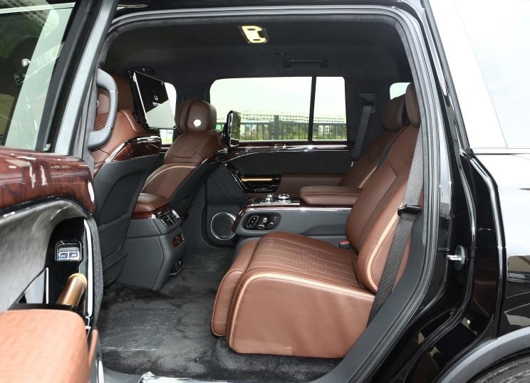 شاسی بلند فوق لوکس چینی را بیشتر بشناسید + تصاویر